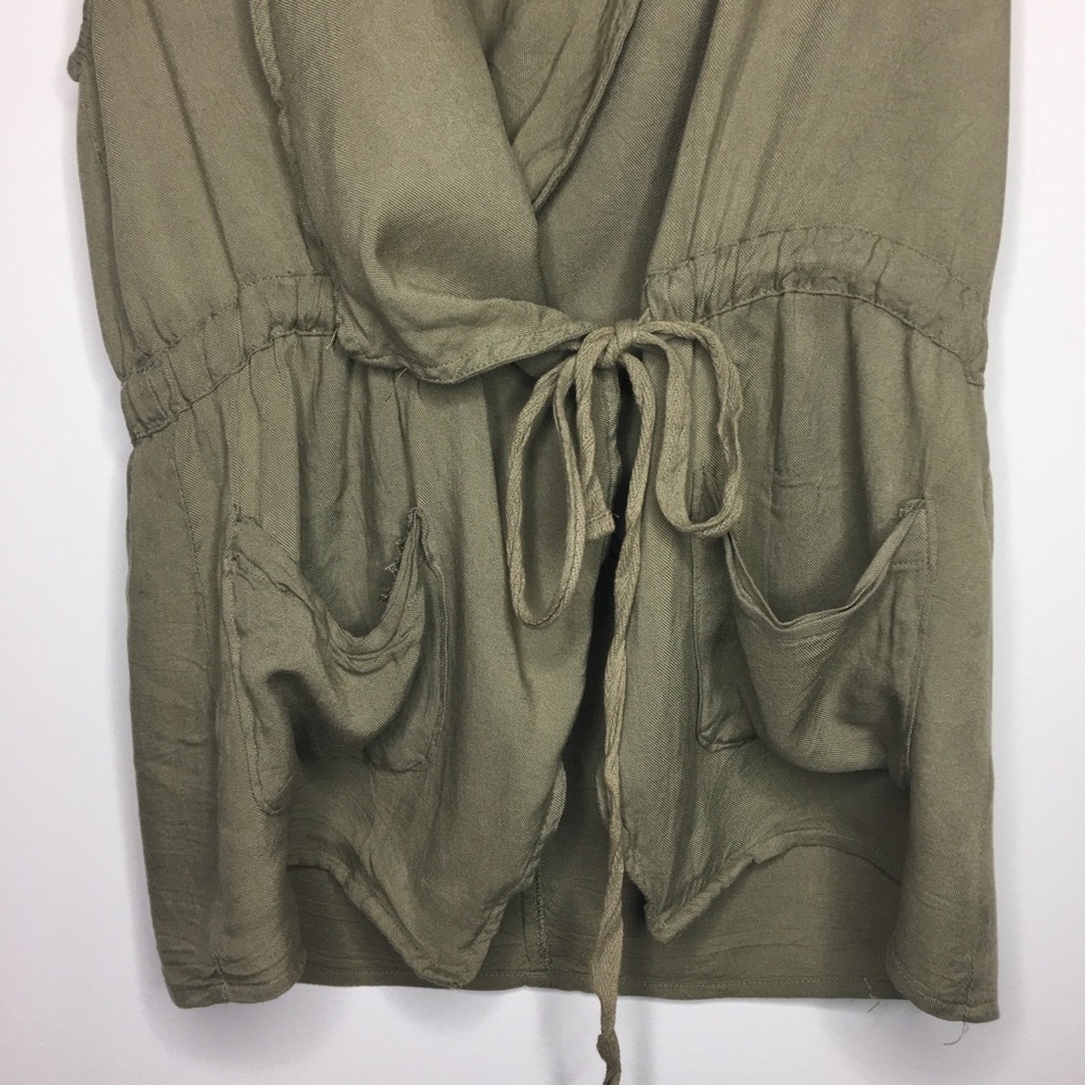 Waterfall vest - Picture 4 of 7